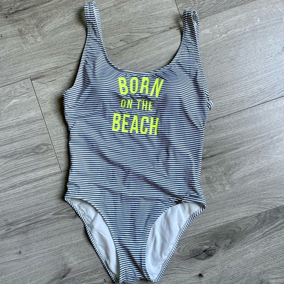 NWOT BANANA MOON ONE PIECE BLUE - BELAIR
BEACHSTRIPE - Picture 2 of 12